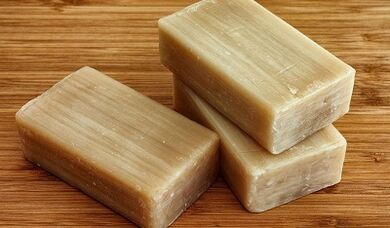 сапун за пране за почистване на тялото от паразити